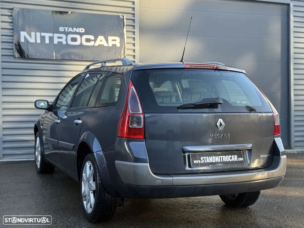 Renault Mégane Break 1.5 dCi Dynamique - 4