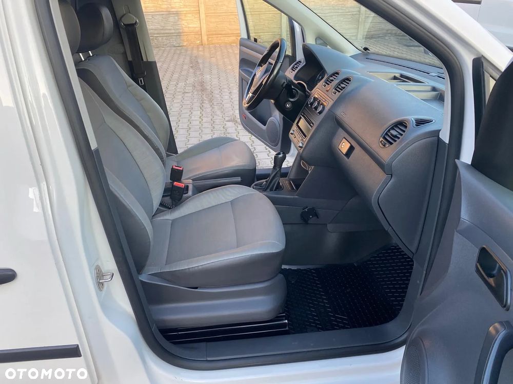 Volkswagen CADDY - 17