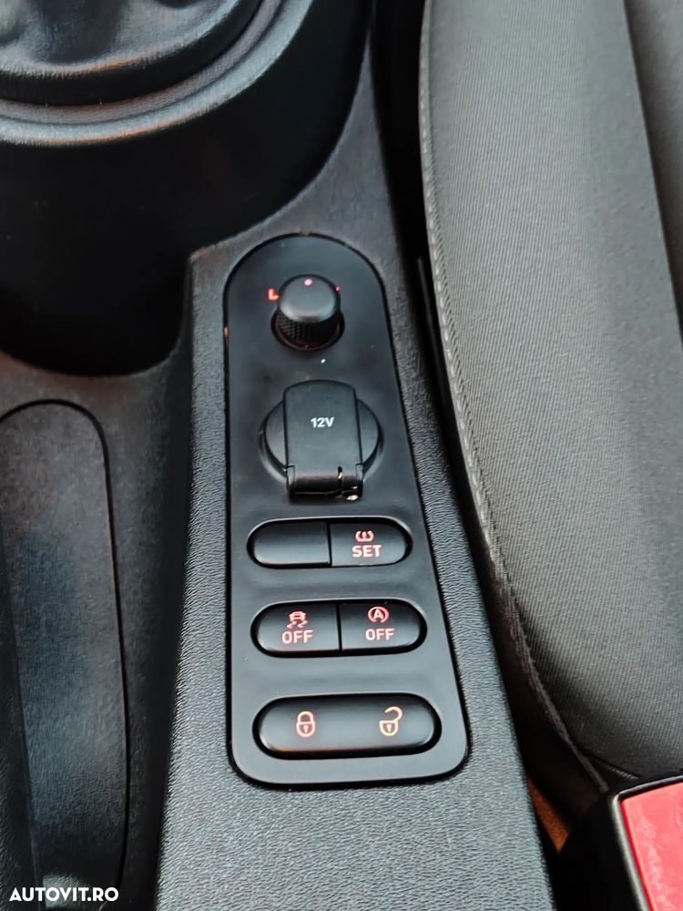 Seat Leon 1.6 TDI DPF E-Ecomotive Style Copa - 19