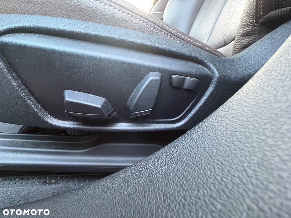 BMW Seria 2 - 10