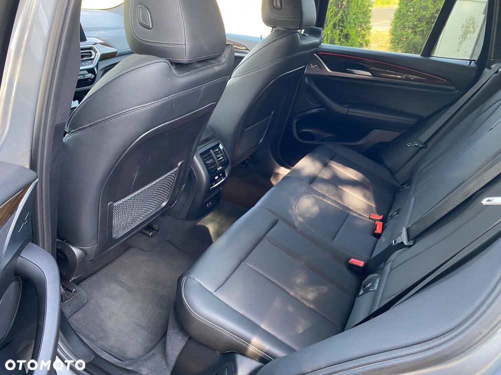 BMW X3 xDrive30i Advantage - 8