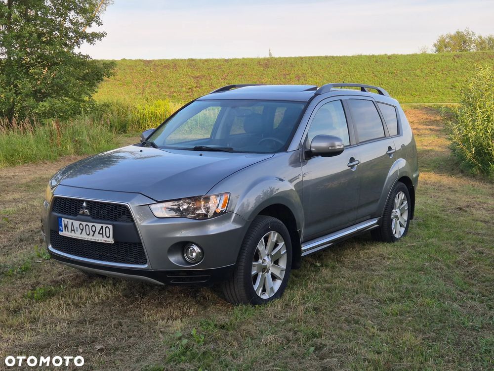 Mitsubishi Outlander 2.4 Intense + CVT - 9