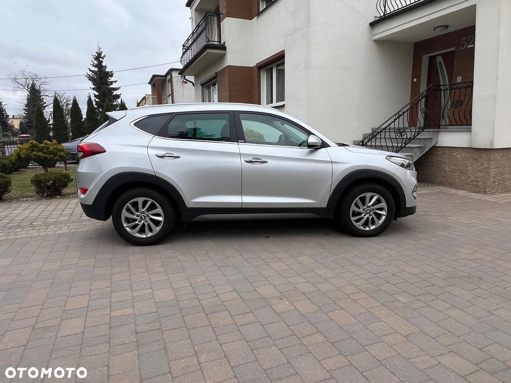 Hyundai Tucson 2.0 CRDi 4WD Automatik Passion - 4