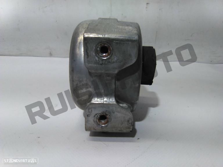 Apoio /sinoblocomotor Direito A16924_00618 Mercedes A W169 [200 - 2