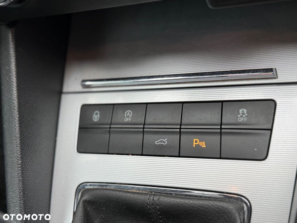 Skoda Octavia 2.0 TDI 4x4 Elegance - 30