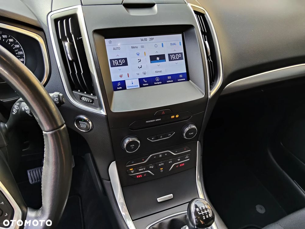 Ford S-Max 2.0 EcoBlue Titanium - 18