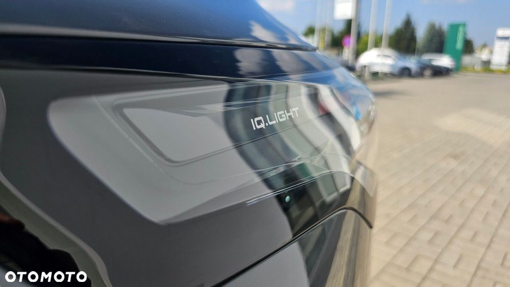 Volkswagen Tiguan - 16