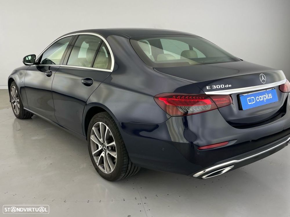 Mercedes-Benz E 300 de AMG Line - 25