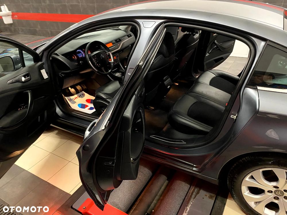 Citroën C5 2.0i 16V Confort Equilibre - 18