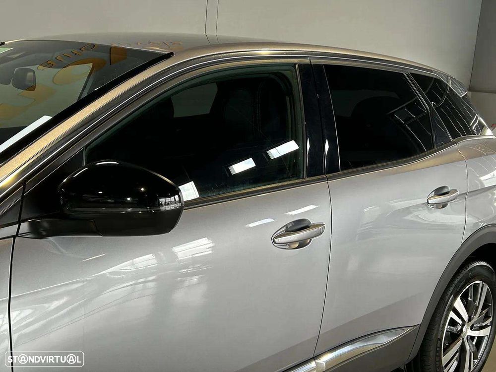 Peugeot 3008 1.5 BlueHDi Allure Pack EAT8 - 11