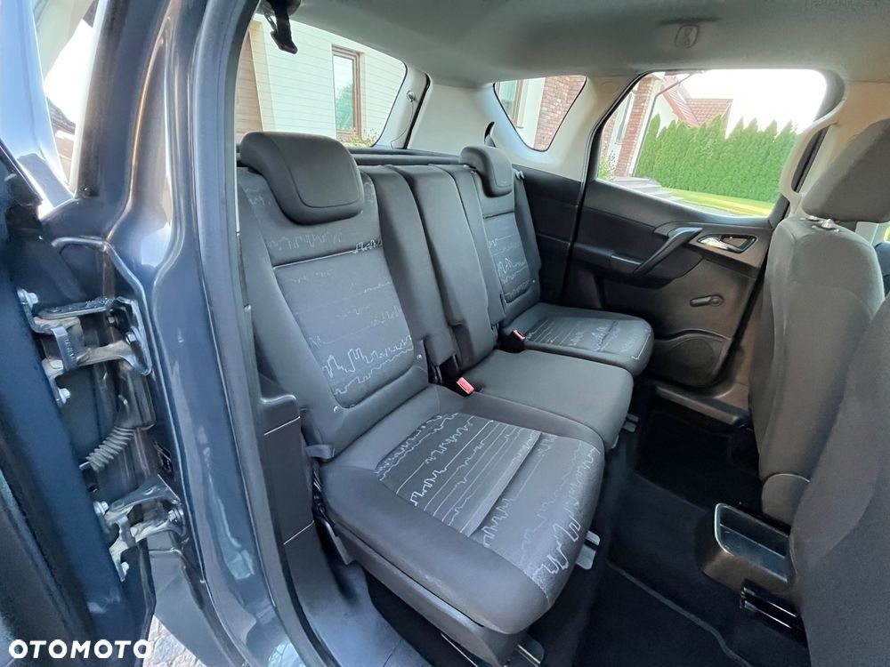 Opel Meriva - 28