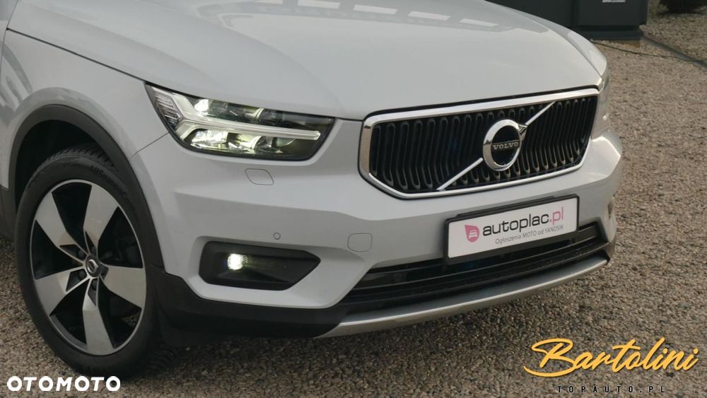 Volvo XC 40 - 3