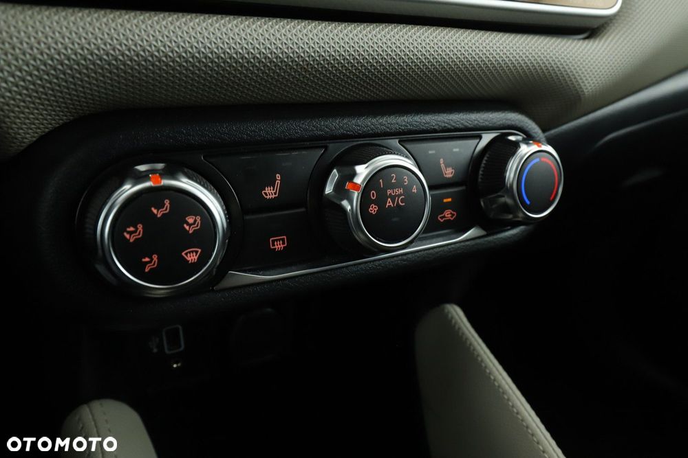 Nissan Micra - 13