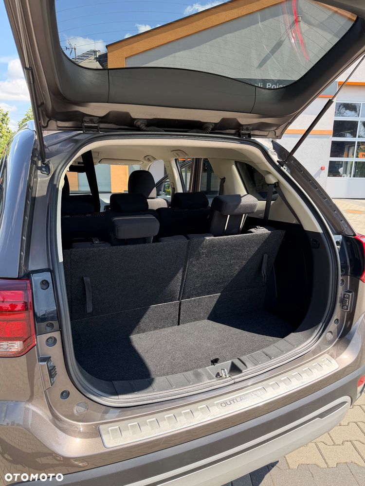 Mitsubishi Outlander 2.0 Instyle SDA 4WD CVT - 8