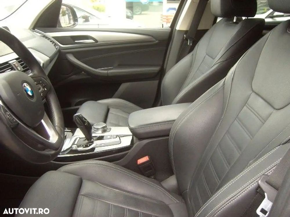 BMW X3 xDrive20d AT xLine - 7