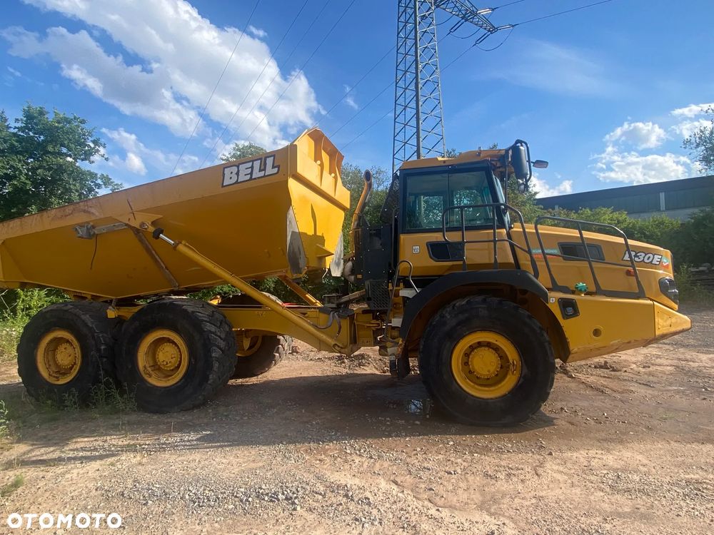 Bell B30E, TYLKO 4770 MTH, Z NIEMIEC, TYLNA KLAPA, SZEROKIE KOŁA MICHELIN, PIĘKNY STAN - 2