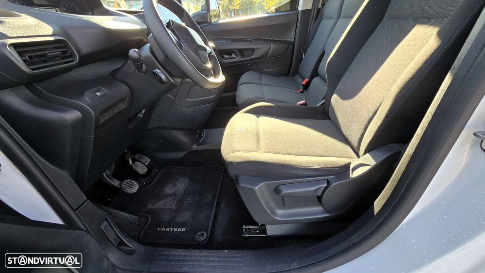 Peugeot PARTNER STANDARD 1.5 BLUEHDI 100 3P - 25