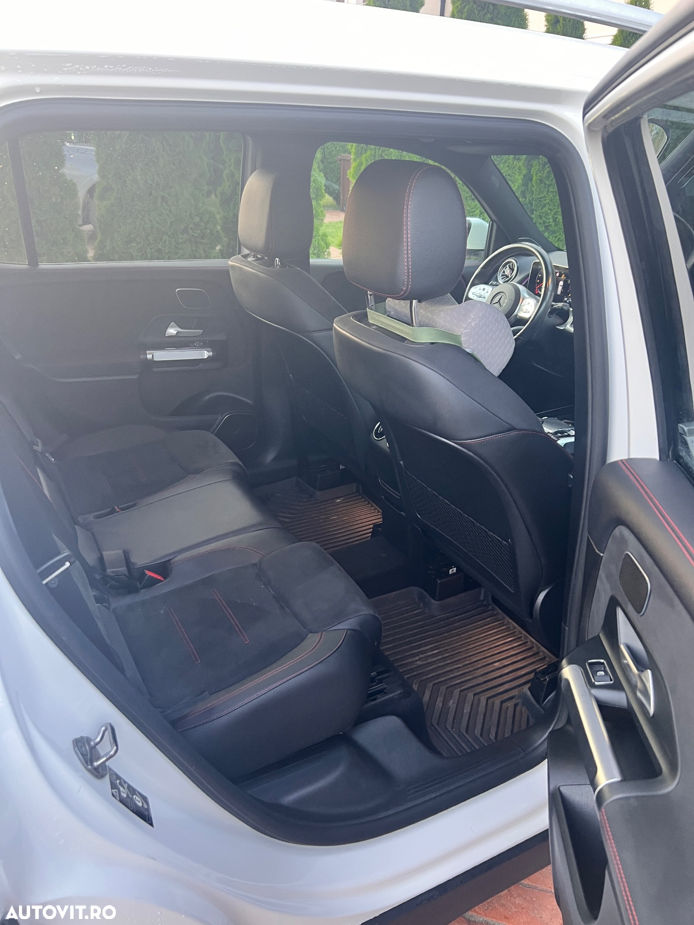 Mercedes-Benz GLB 220 d 4MATIC Aut. - 4
