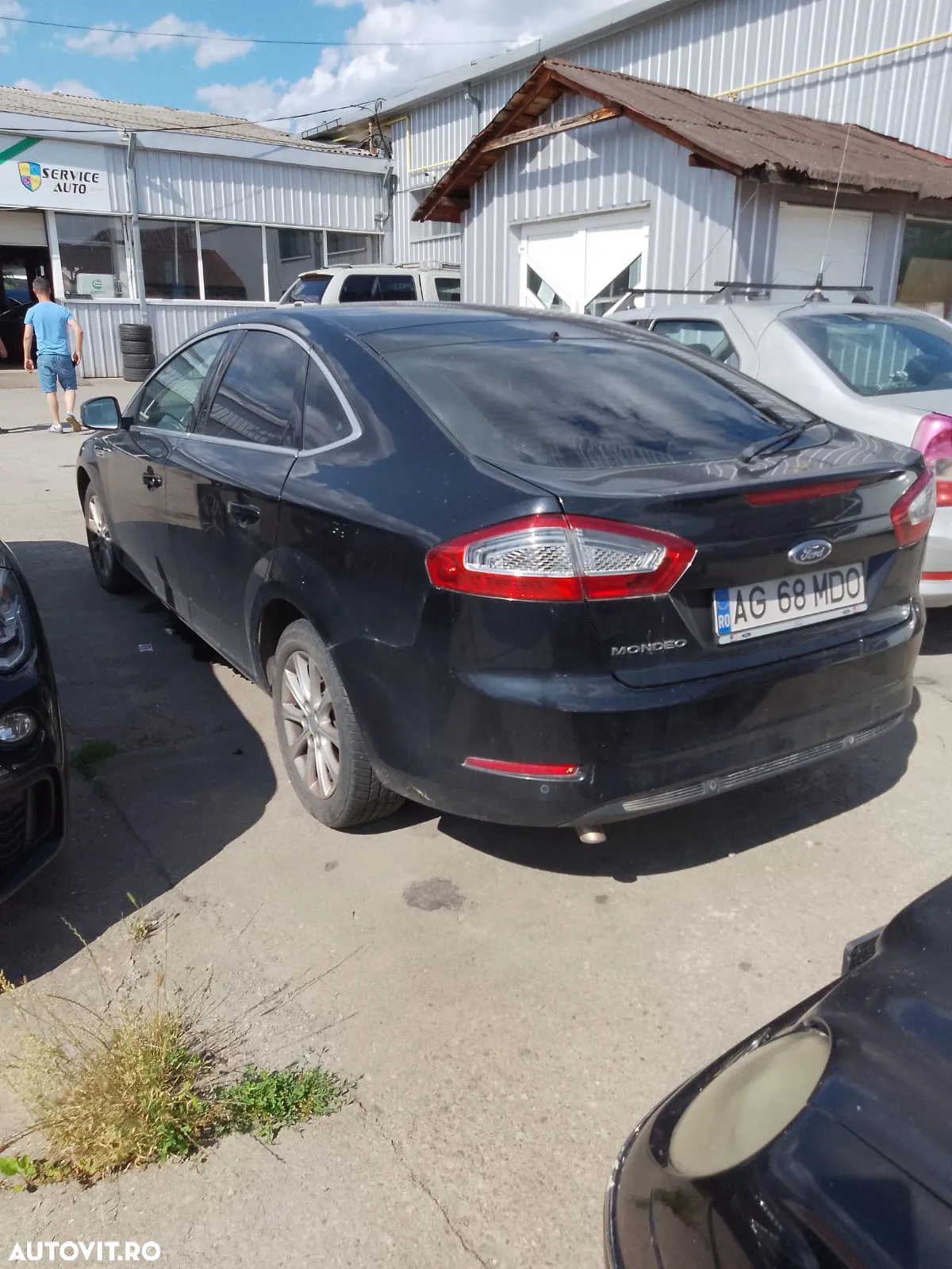 Ford Mondeo 2.0 TDCi Aut. Trend - 4