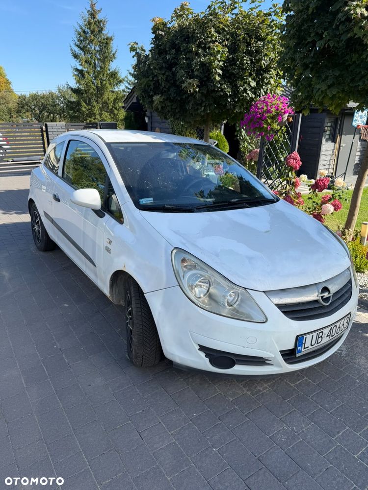 Opel Corsa - 1