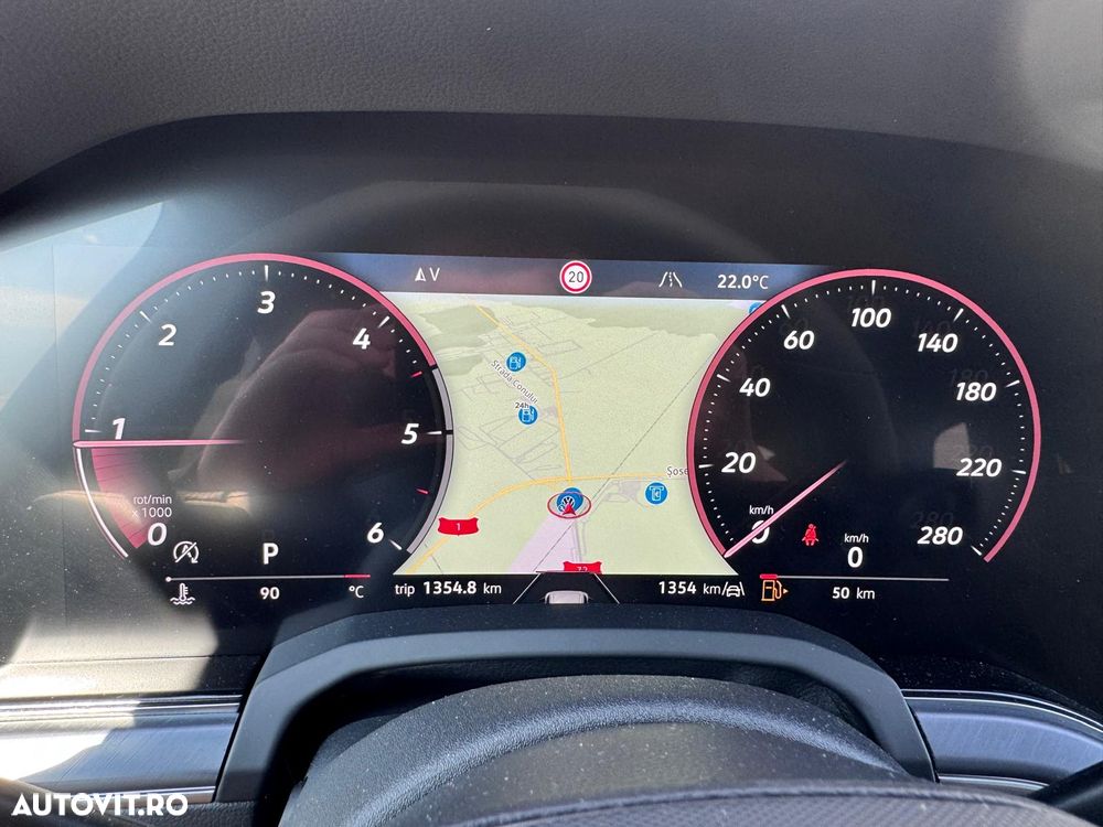 Volkswagen Touareg V6 TDI 4MOTION R-Line - 23