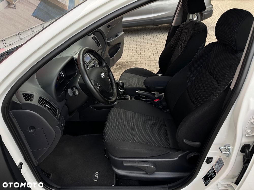 Hyundai i30 - 21