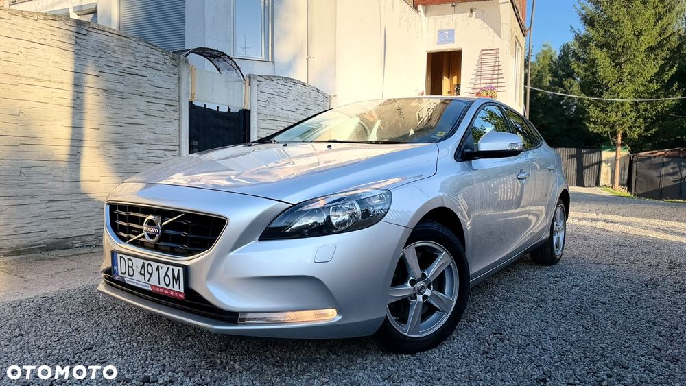 Volvo V40 - 1