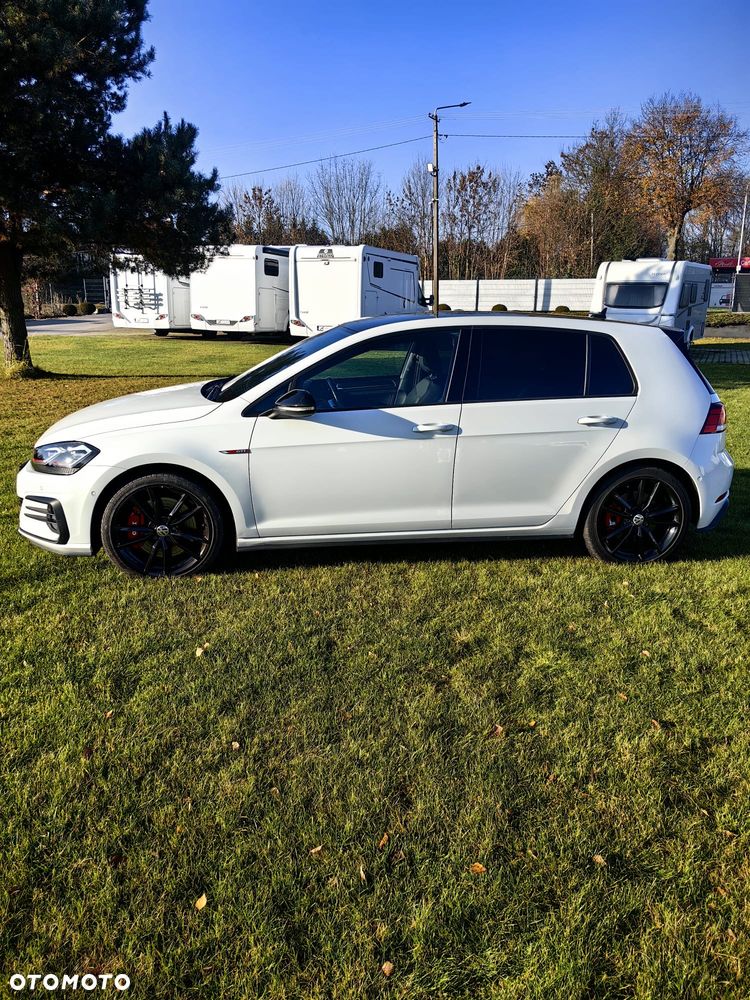 Volkswagen Golf GTI (BlueMotion Technology) DSG Performance - 9