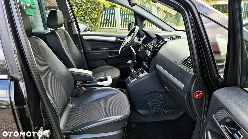 Opel Zafira 2010