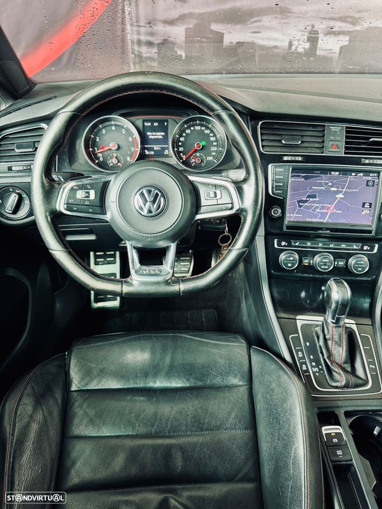 VW Golf GTI Performance BlueMotion DSG - 10