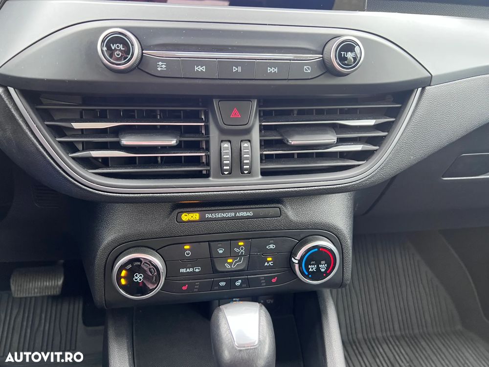 Ford Focus 1.0 EcoBoost MHEV Connected - 20