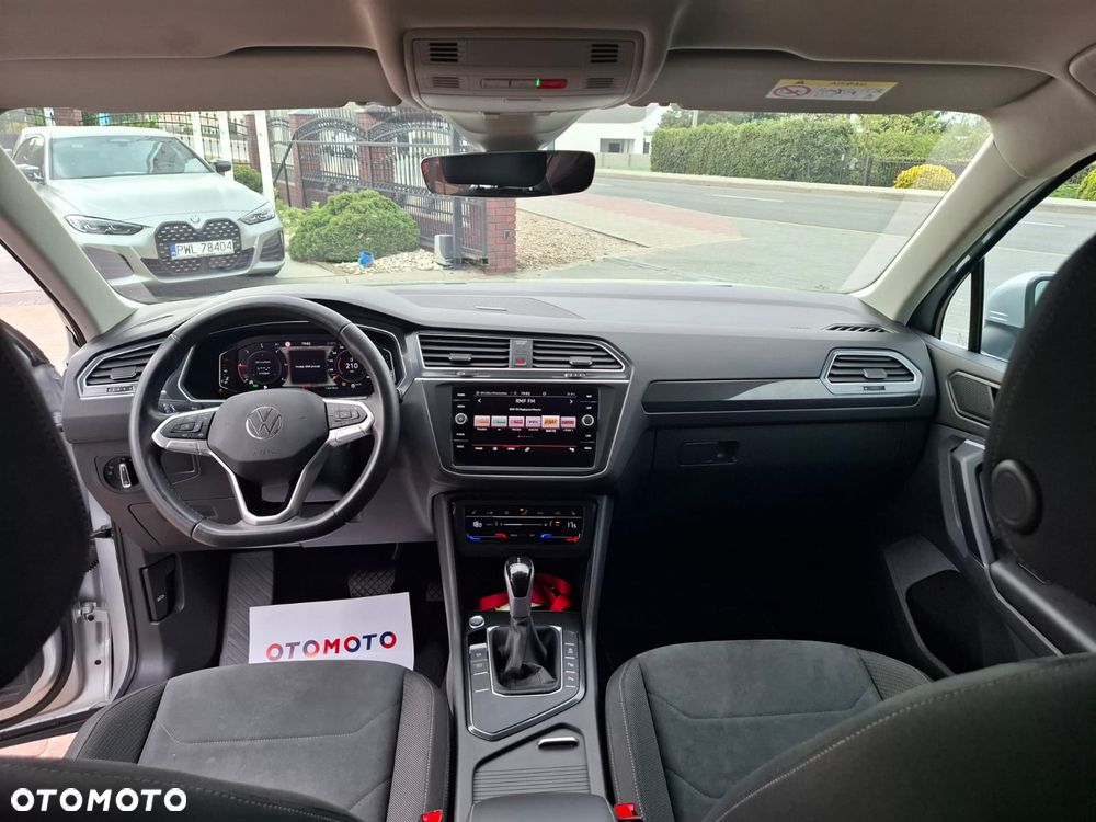 Volkswagen Tiguan 2.0 TDI SCR Elegance DSG - 17