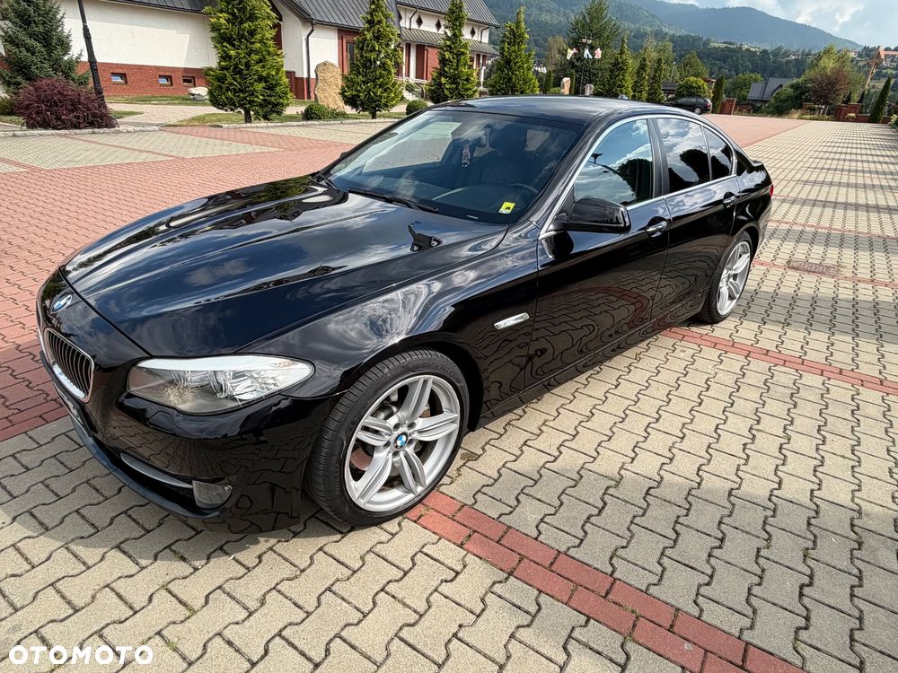 BMW Seria 5 530d xDrive - 6