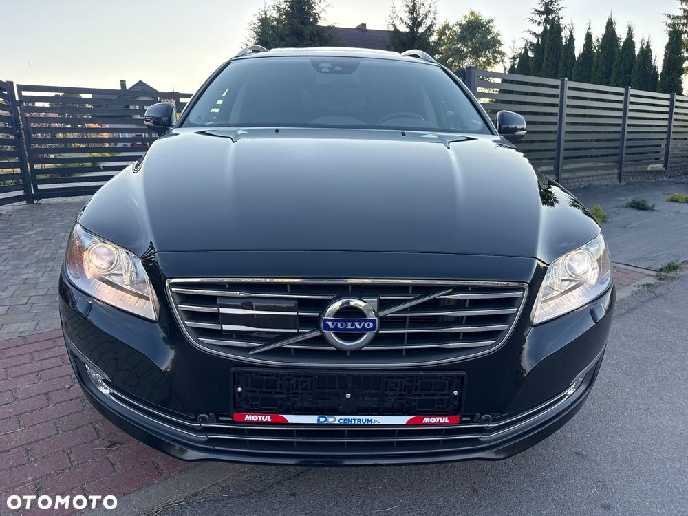 Volvo V70 D5 AWD Geartronic Momentum - 23