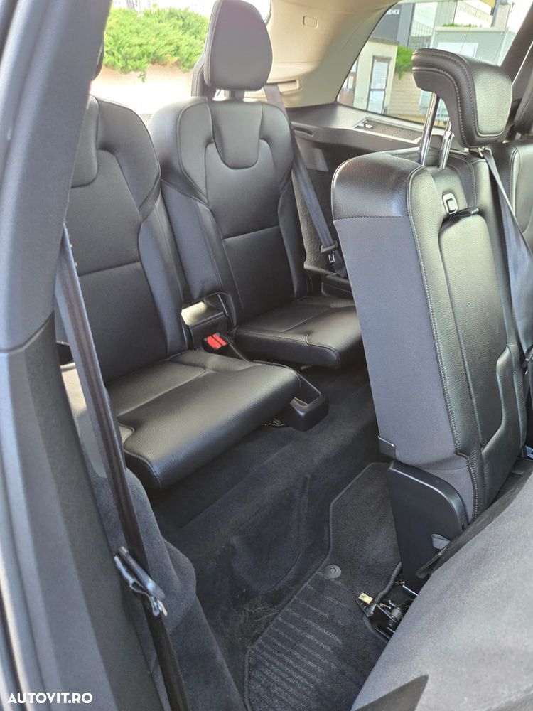 Volvo XC 90 T6 AWD Momentum - 8