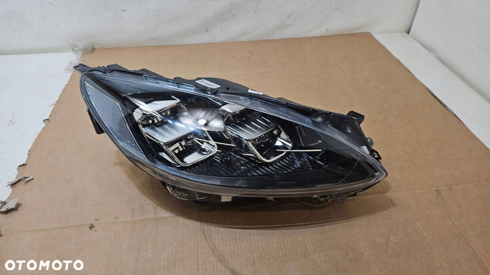 lampa prawa przód przednia ford kuga mk3 full led lv4b-13e014-fc - 1