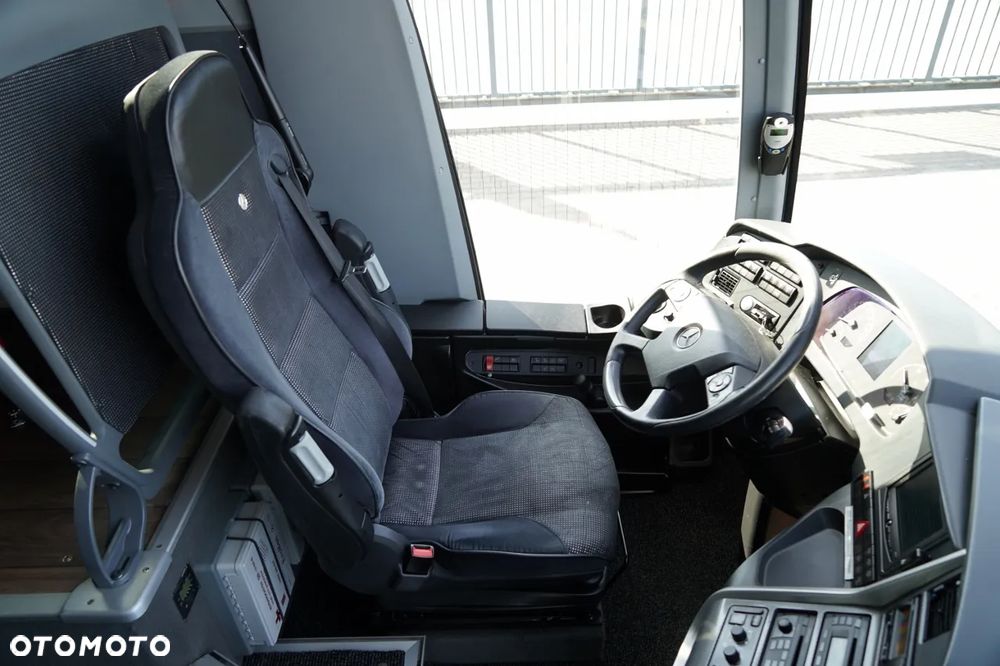 Mercedes-Benz TRAVEGO 16 RHD-M /  EURO6 / SPROWADZONY  / - 27