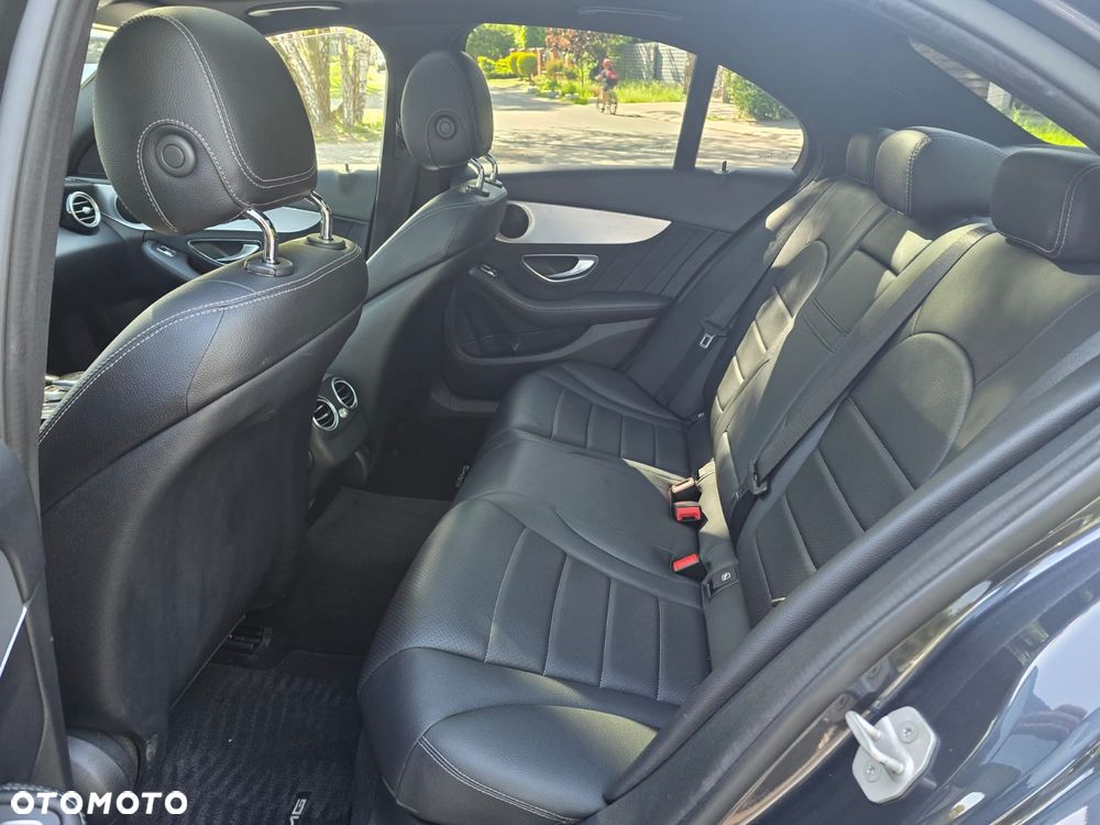 Mercedes-Benz Klasa C 220 d 9G-TRONIC Exclusive - 25