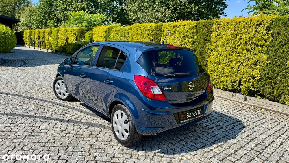 Opel Corsa - 27