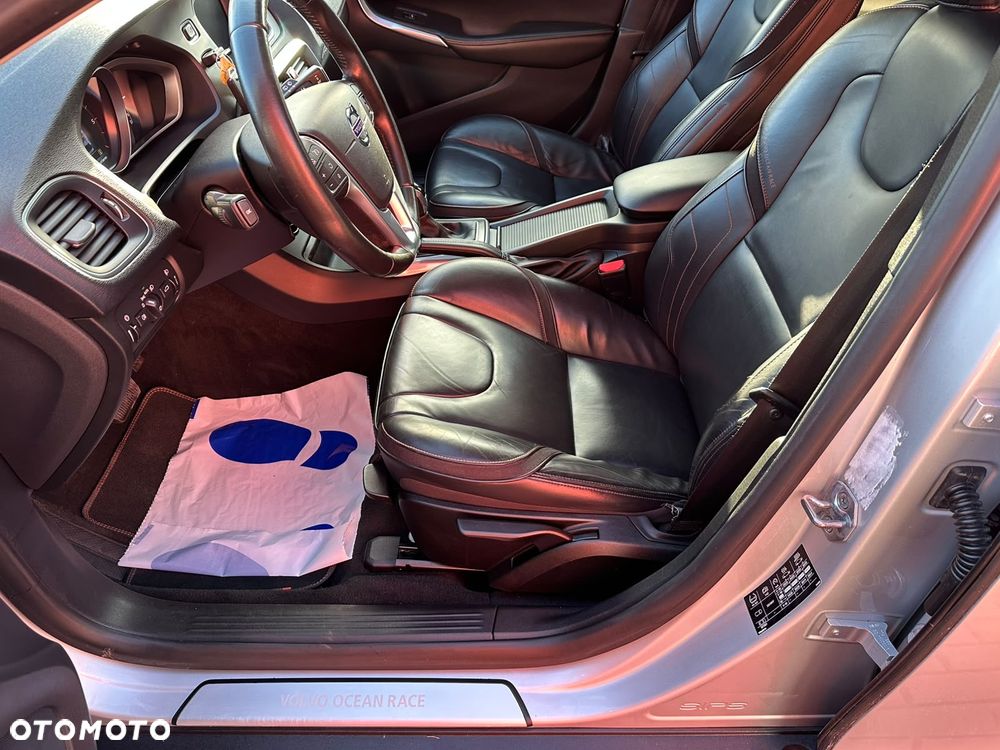 Volvo V40 D2 Base - 5