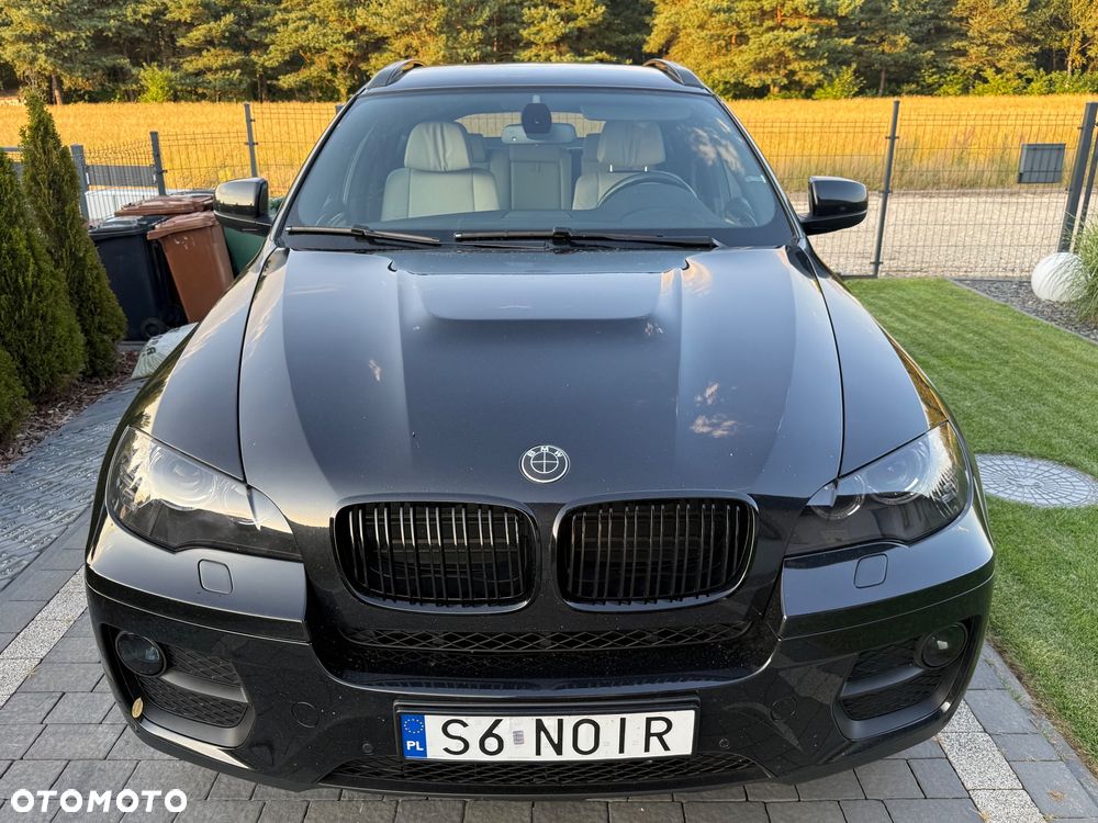 BMW X6 - 25