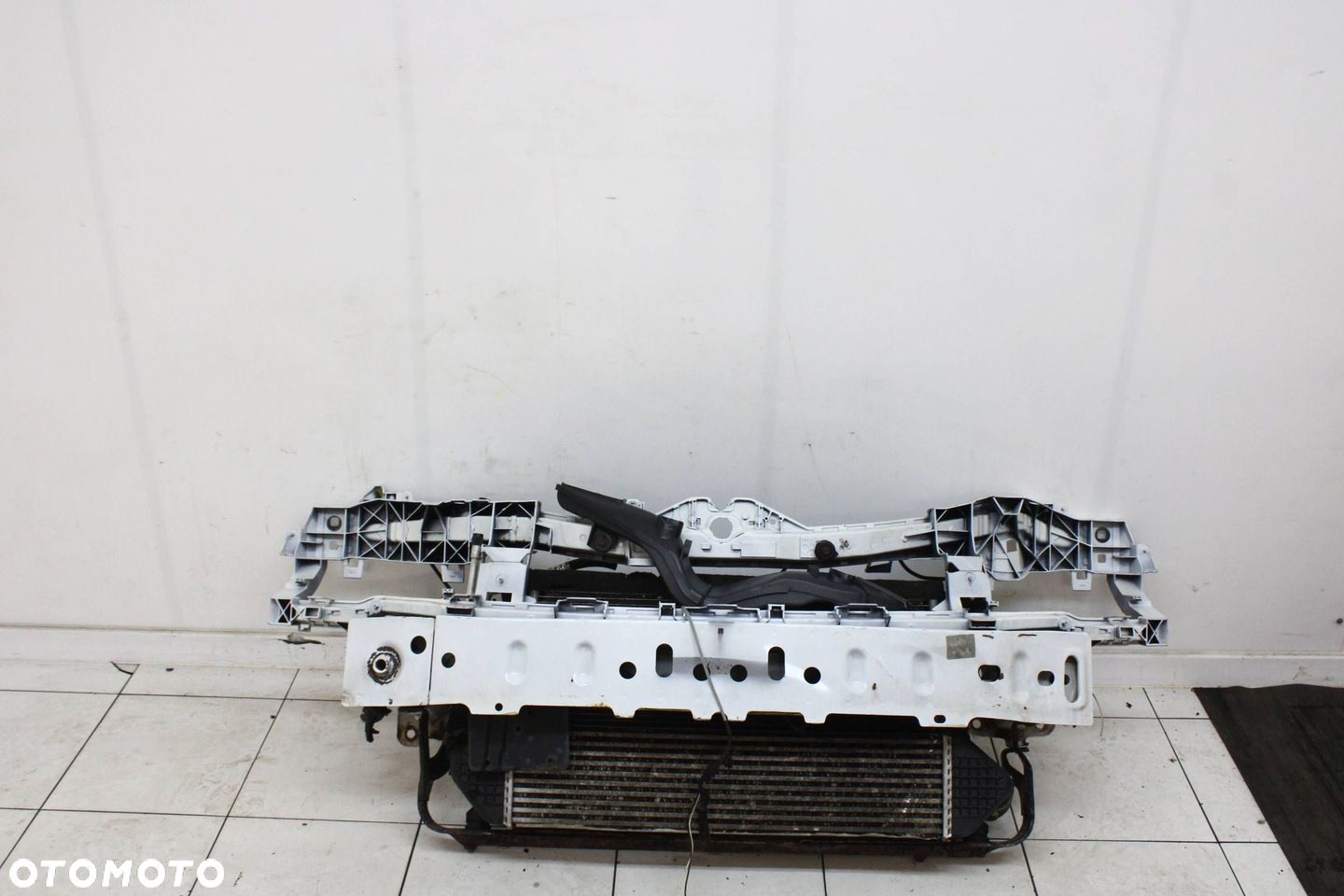 FORD FOCUS MK2 LIFT 2007R- 1.8 TDCI PAS PRZEDNI WZMOCNIENIE CHŁODNICE - 1