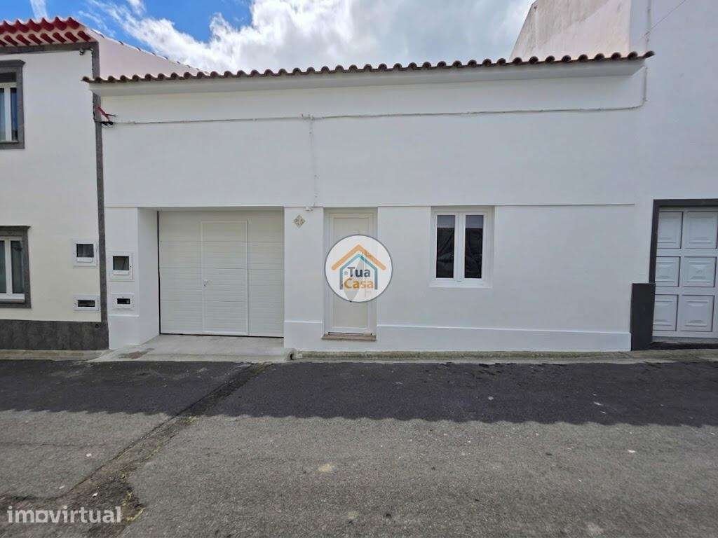 Moradia T1+2 na Povoação - Lomba do Alcaide - Grande imagem: 2/26