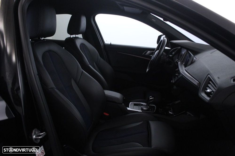 BMW 116 d Pack Desportivo M Auto - 15