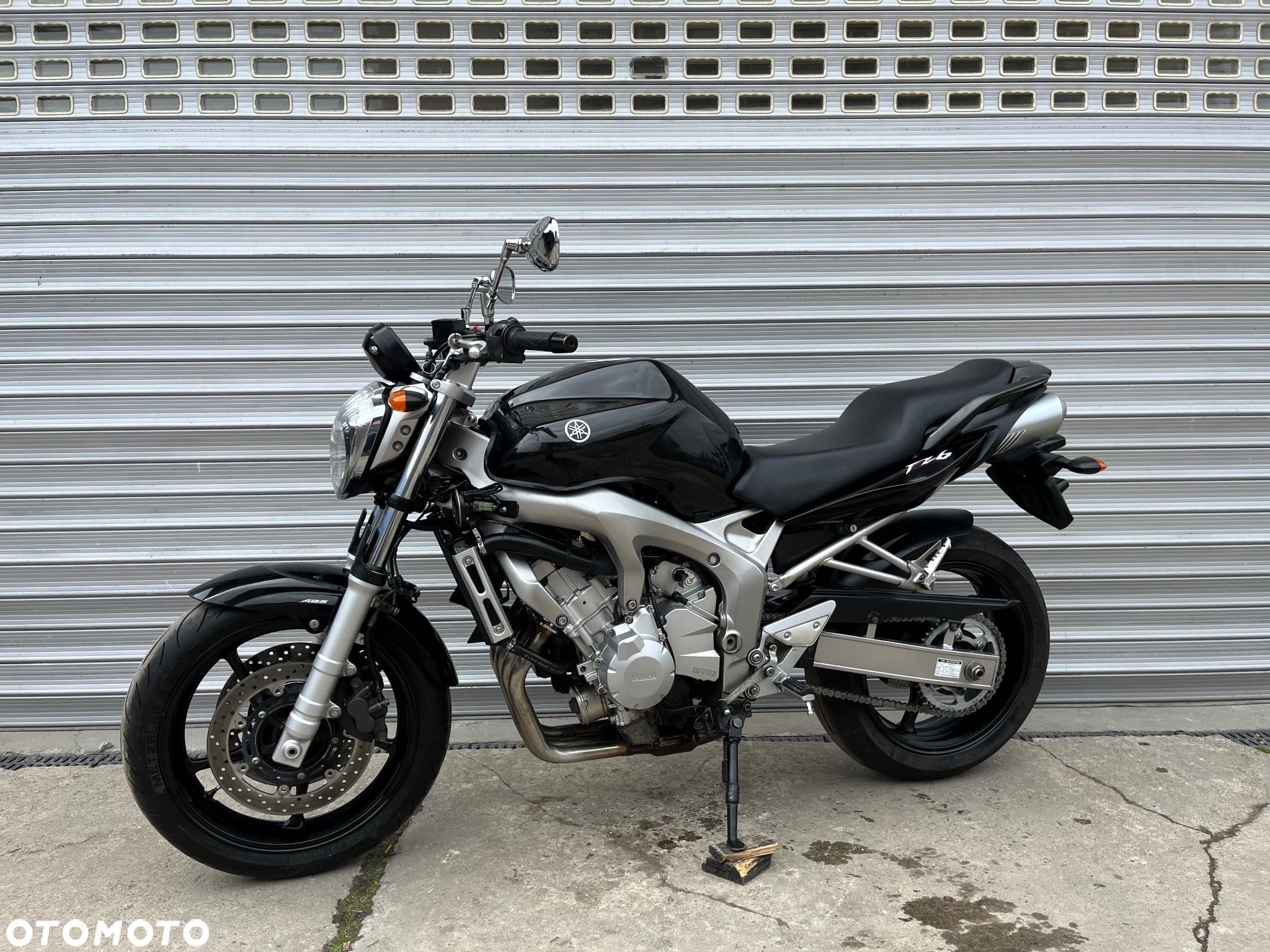 Yamaha FZ6 - 1