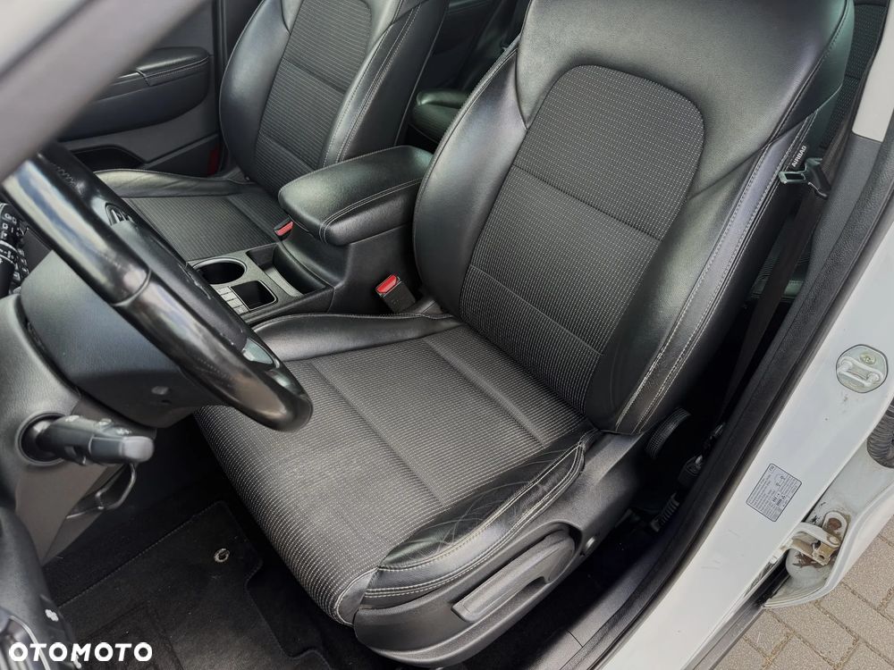 Kia Sportage 1.7 CRDI Business Line 2WD DCT - 8