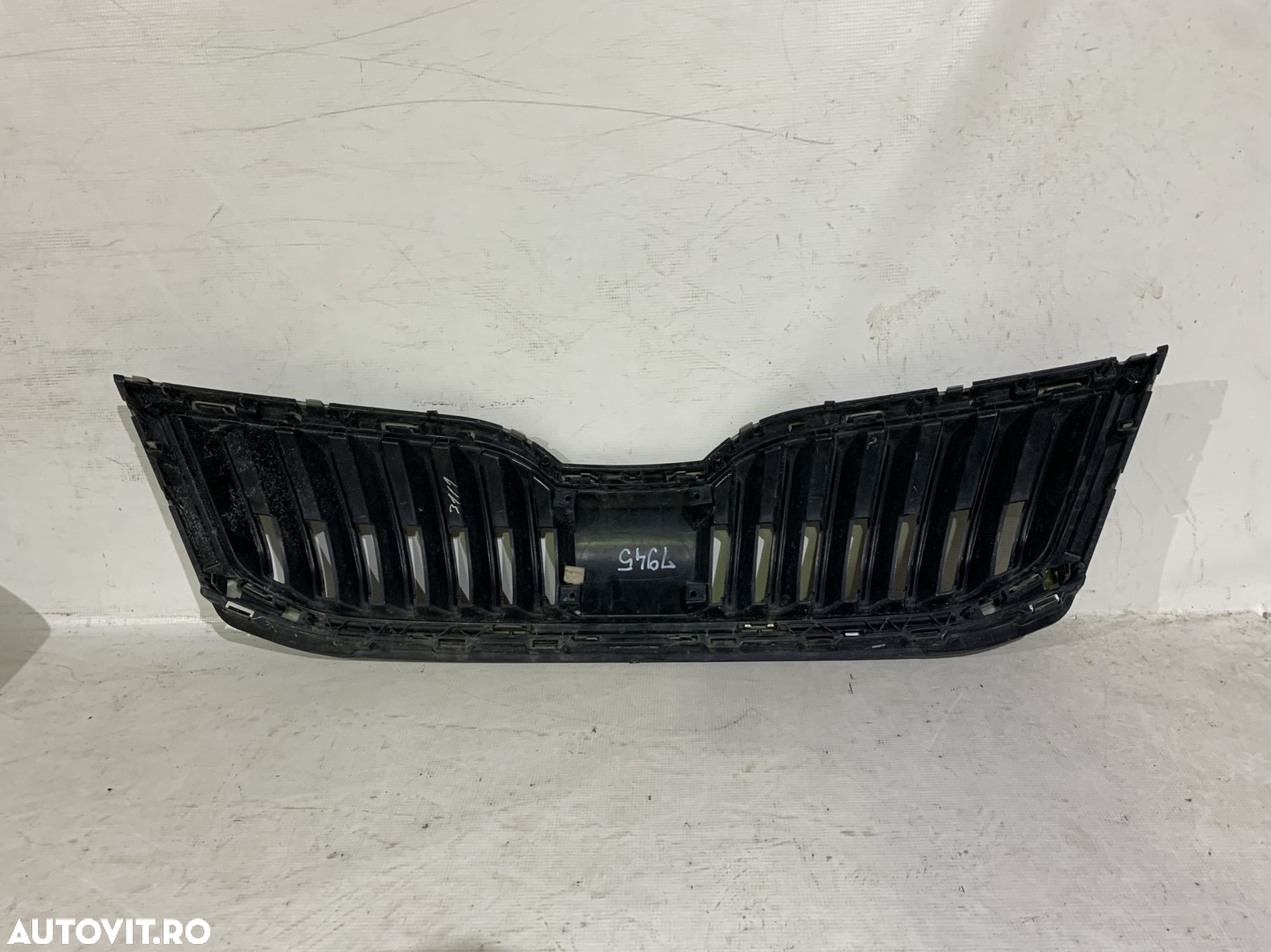 Grila radiator Skoda Octavia 3 facelift, 2017, 2018, 2019, 2020, cod origine OE 5E0853653C. - 5