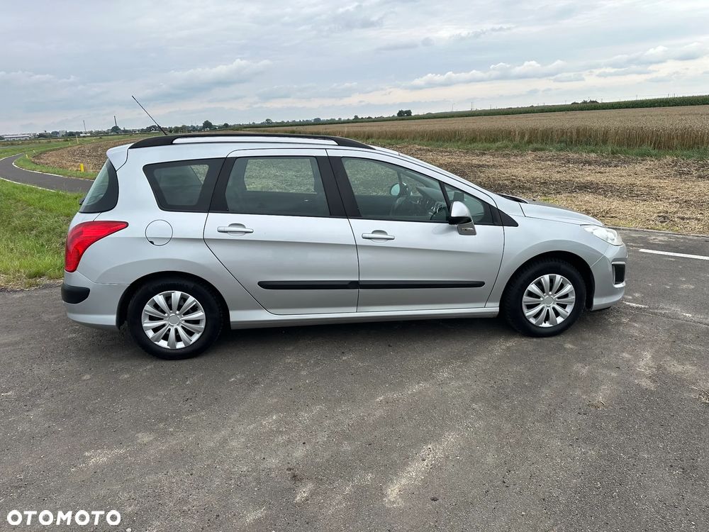 Peugeot 308 - 4