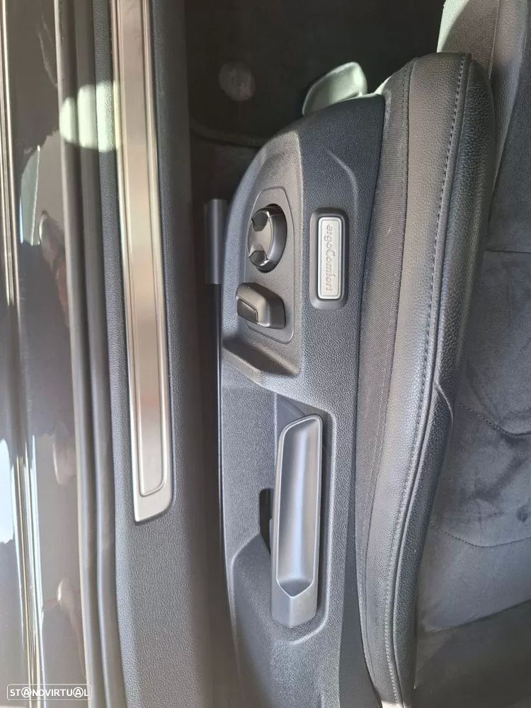 VW Arteon 2.0 TDI Elegance DSG - 6