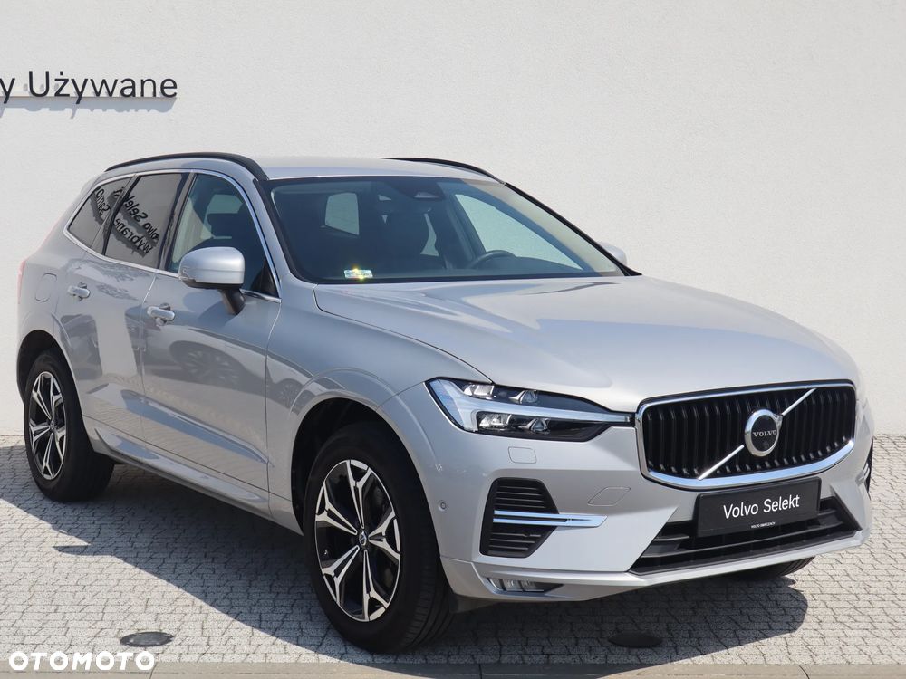 Volvo XC 60 B4 D AWD Momentum Pro - 9